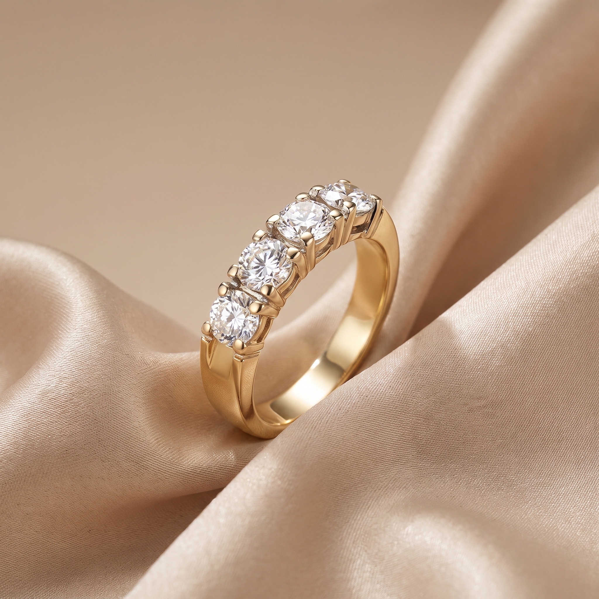 anello oro 4 diamanti